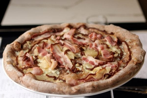 Giacamo Pizza 2
