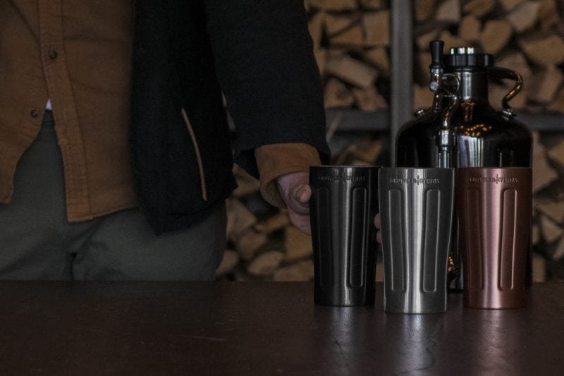 UPINT – The ultimate beer chalice, from Growlerwerks